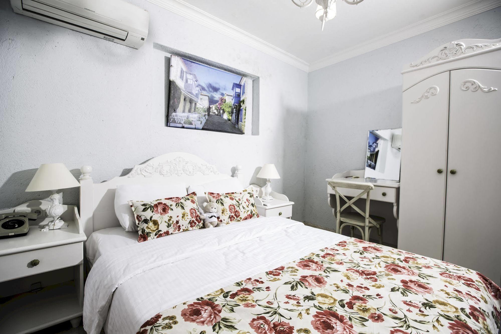 The White Hotel Alaçatı Exteriér fotografie