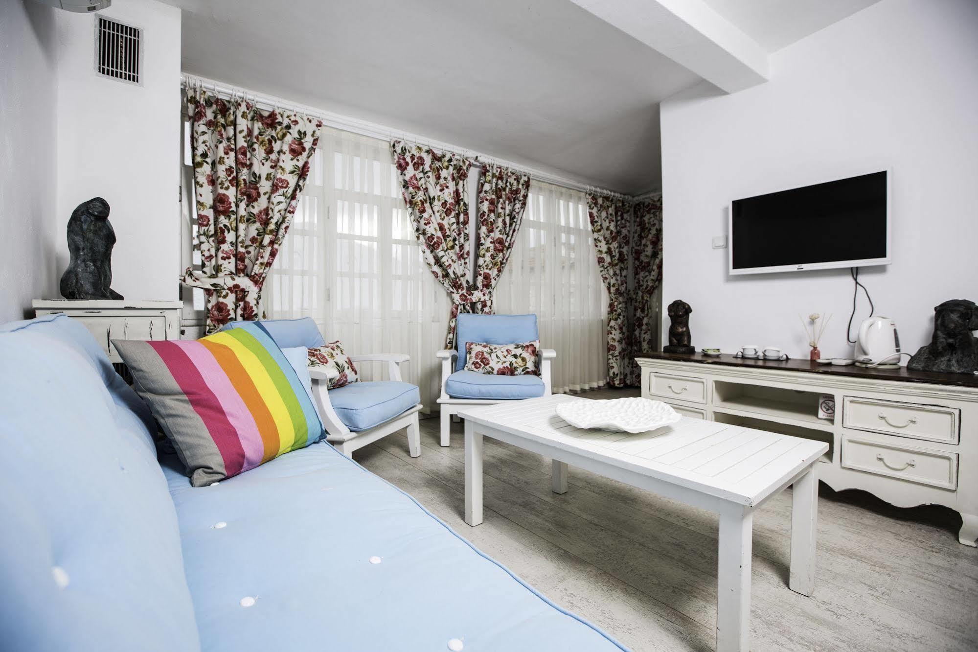 The White Hotel Alaçatı Exteriér fotografie