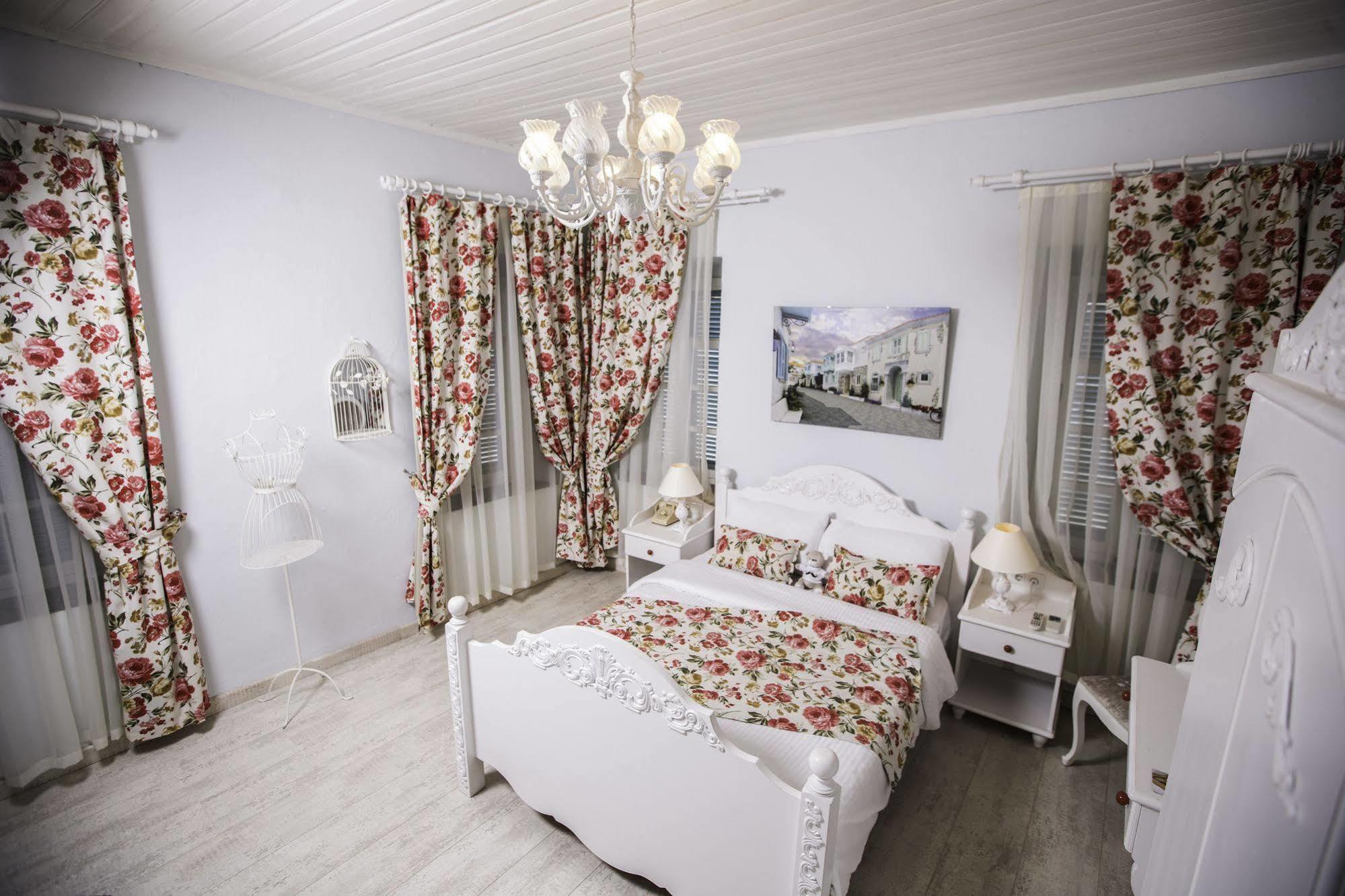 The White Hotel Alaçatı Exteriér fotografie