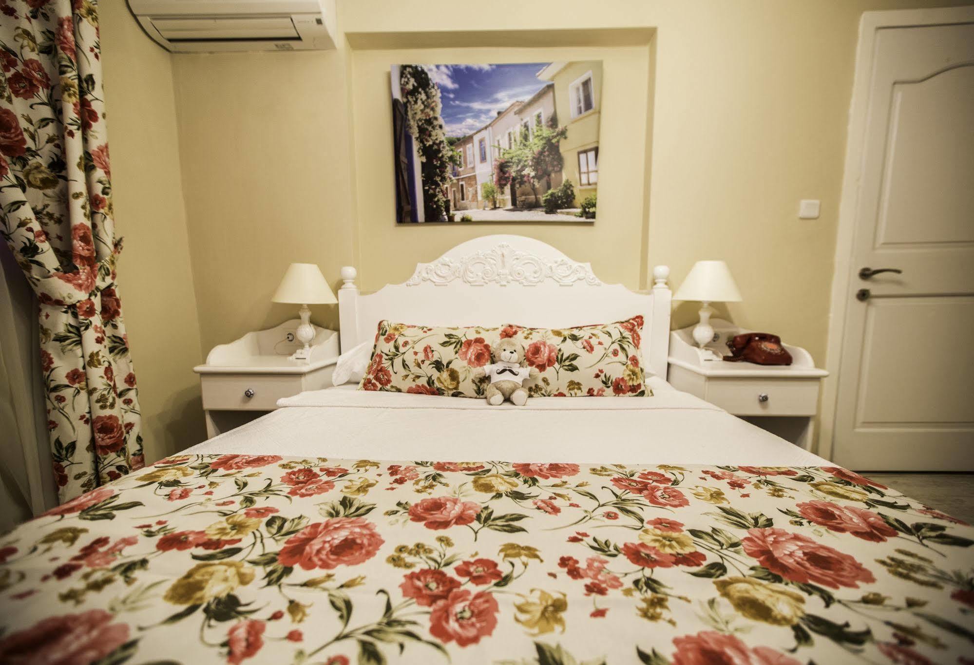 The White Hotel Alaçatı Exteriér fotografie