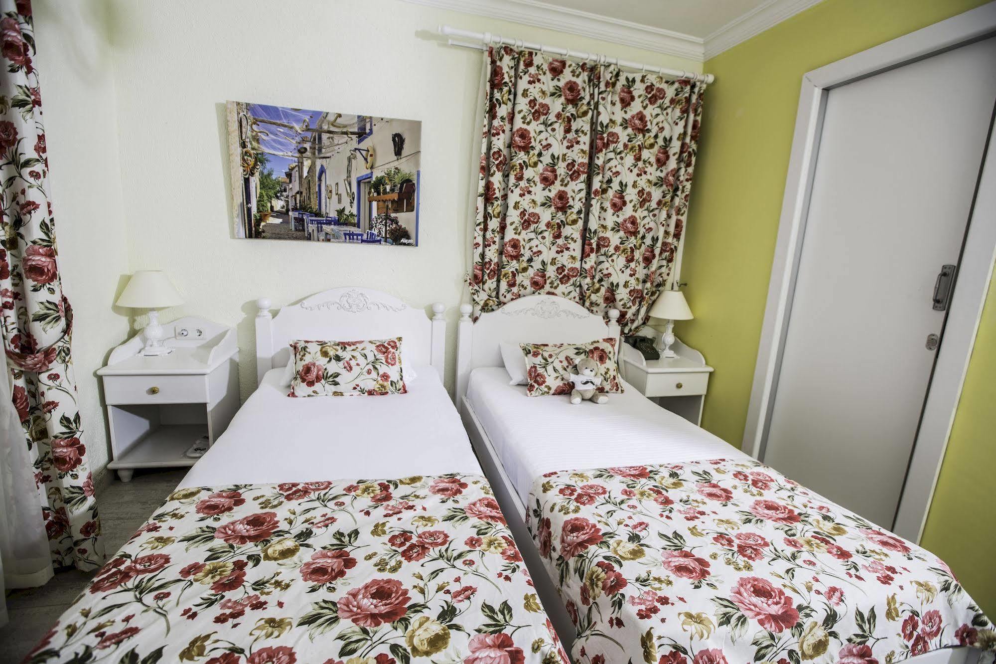 The White Hotel Alaçatı Exteriér fotografie